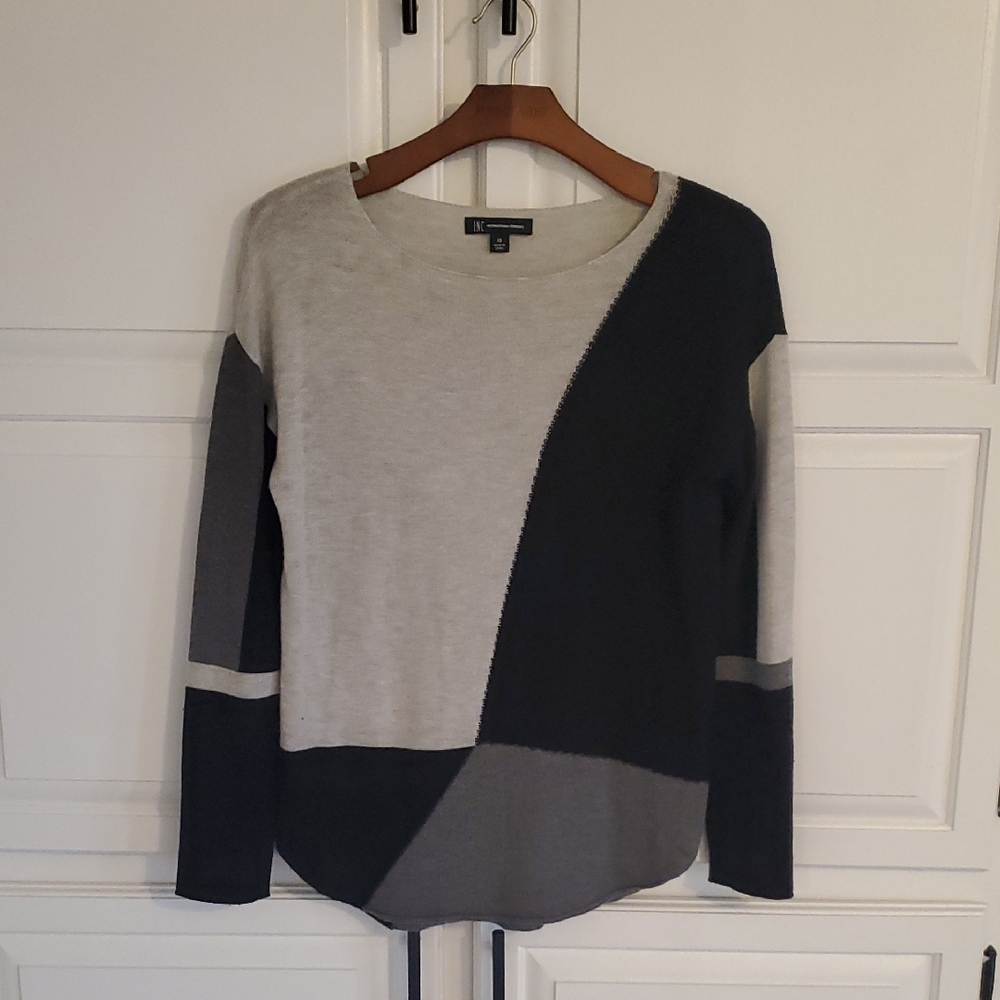 Inc International Concepts, Black & Grey Sweater, Size XS,